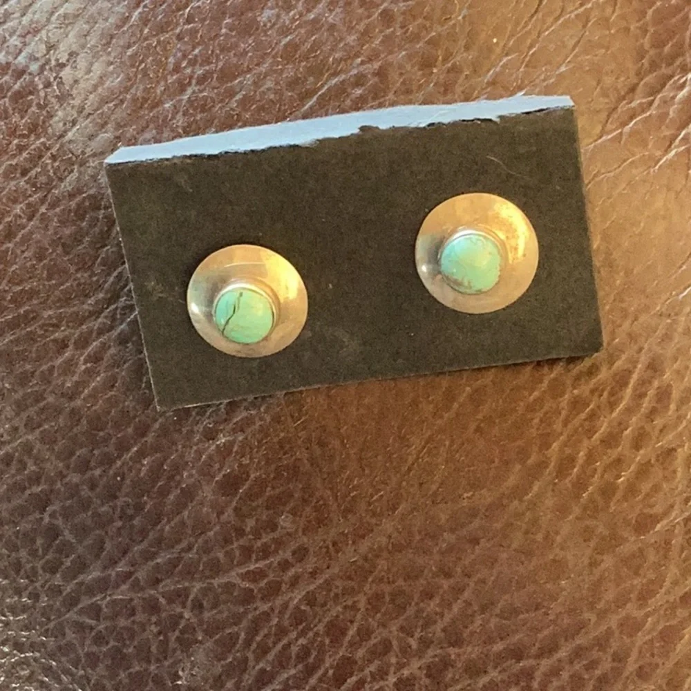 Earrings Native American Sterling Turquoise pierced - Picture 2 of 3